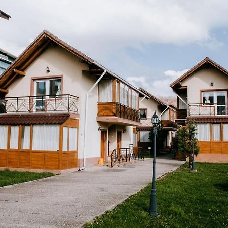 Hotel,Villas & Events Bran Bran (Brasov) Eksteriør bilde
