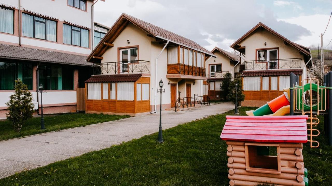 Hotel,Villas & Events Bran Bran (Brasov) Eksteriør bilde