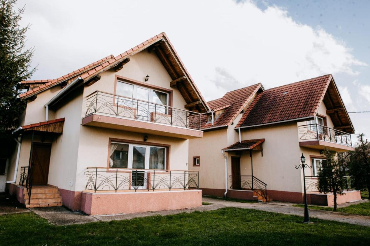Hotel,Villas & Events Bran Bran (Brasov) Eksteriør bilde