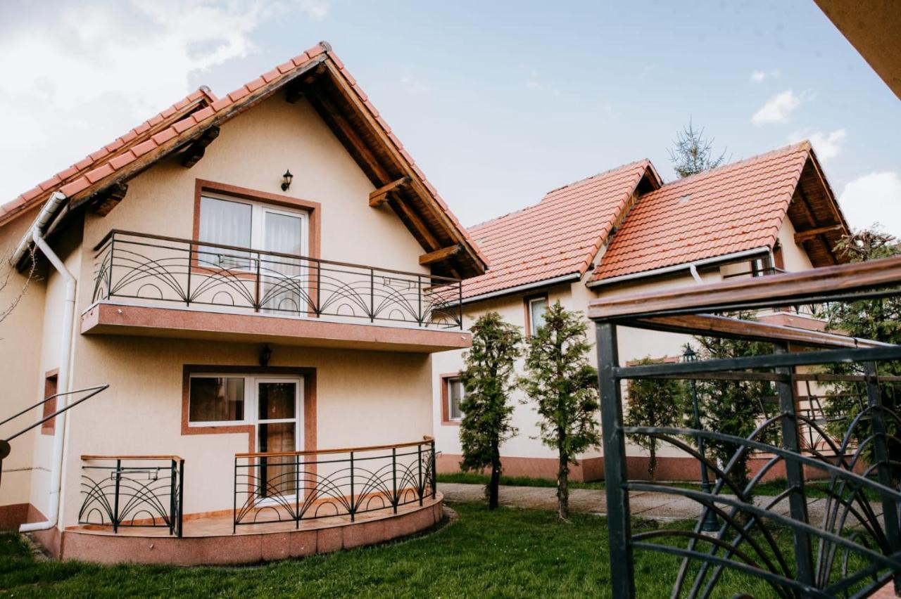 Hotel,Villas & Events Bran Bran (Brasov) Eksteriør bilde